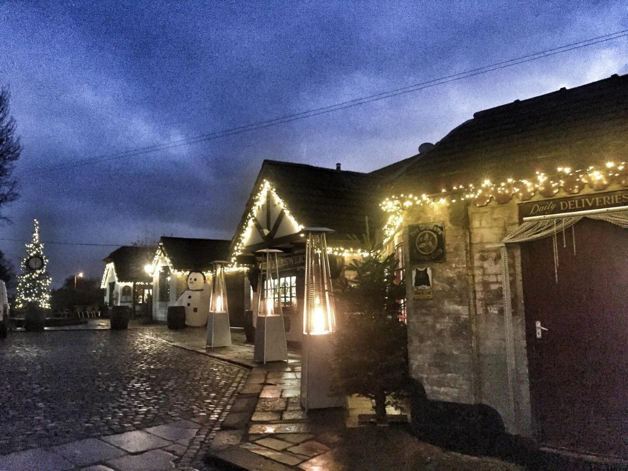 Guy'S Thatched Hamlet 巴顿 外观 照片